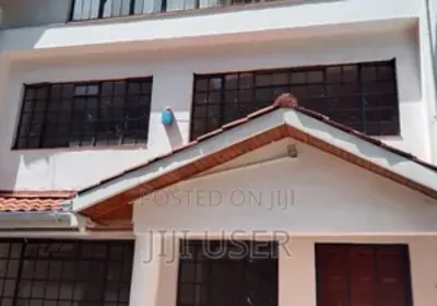 5+ years on Jiji KSh 170,000per month5bdrm House in School Lane, Westlands for rentThis nicely done,well maintained and very spacious 5 bedroomTownhouse is available for rent.
Close...Westlands